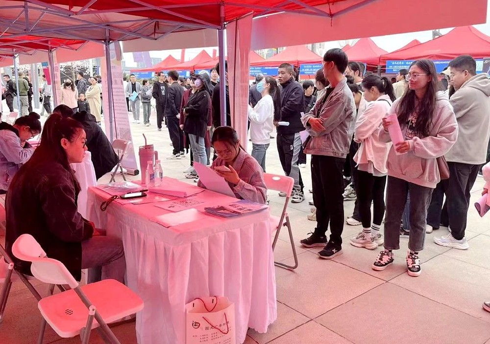 促就業(yè)，助發(fā)展——傳祁甘味乳業(yè)組織多渠道人才招聘