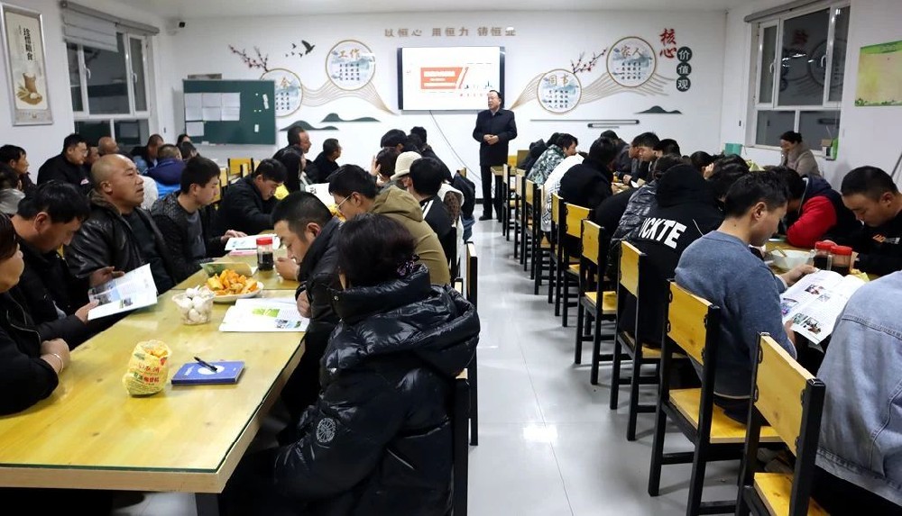 以文鑄魂，篤信前進(jìn)——甘肅前進(jìn)集團(tuán)企業(yè)文化宣講走進(jìn)晨光前進(jìn)牧場